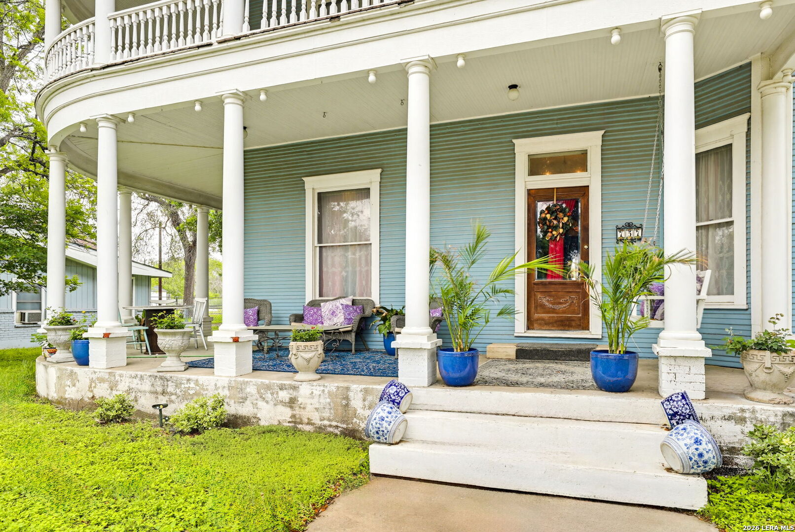 757 N Getty Street Uvalde TX 78801