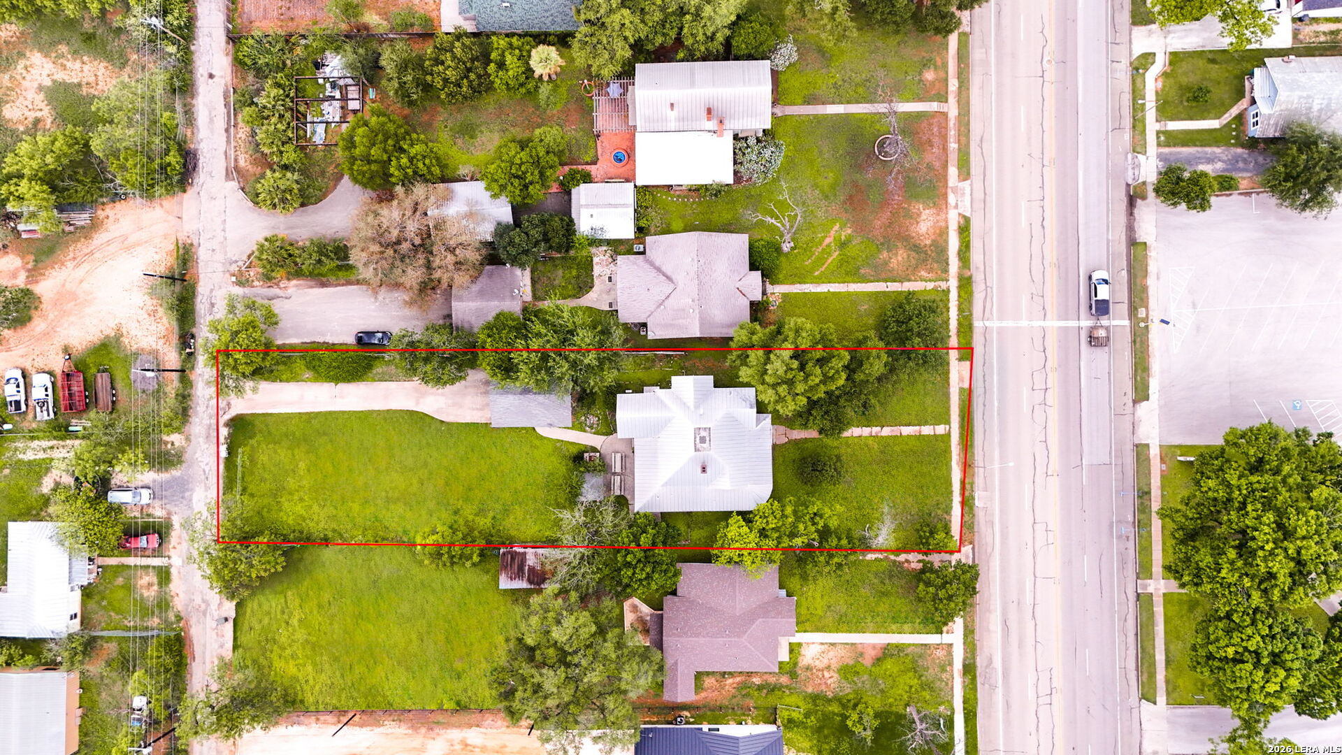 757 N Getty Street Uvalde TX 78801