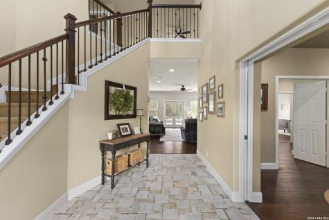 112 Cibolo Hollow N Boerne TX 78015