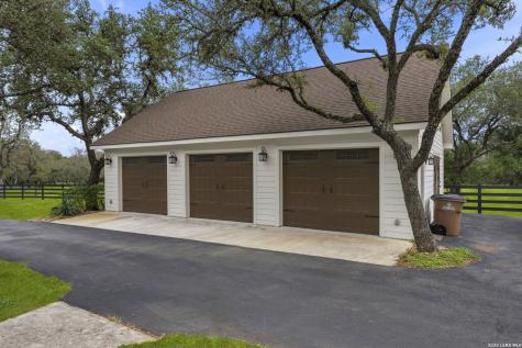 112 Cibolo Hollow N Boerne TX 78015