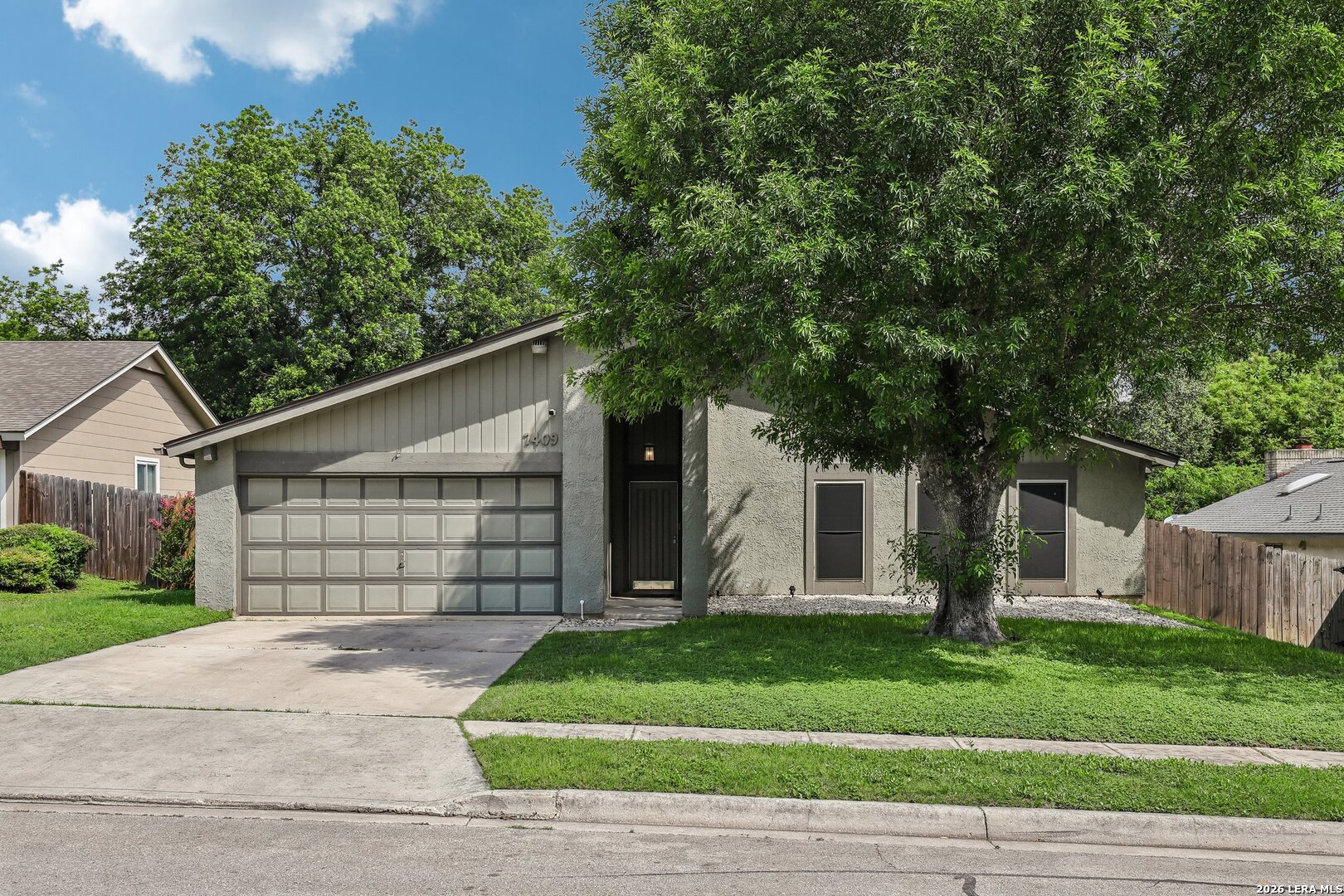 7409 Oak Marsh Street Live Oak TX 78233