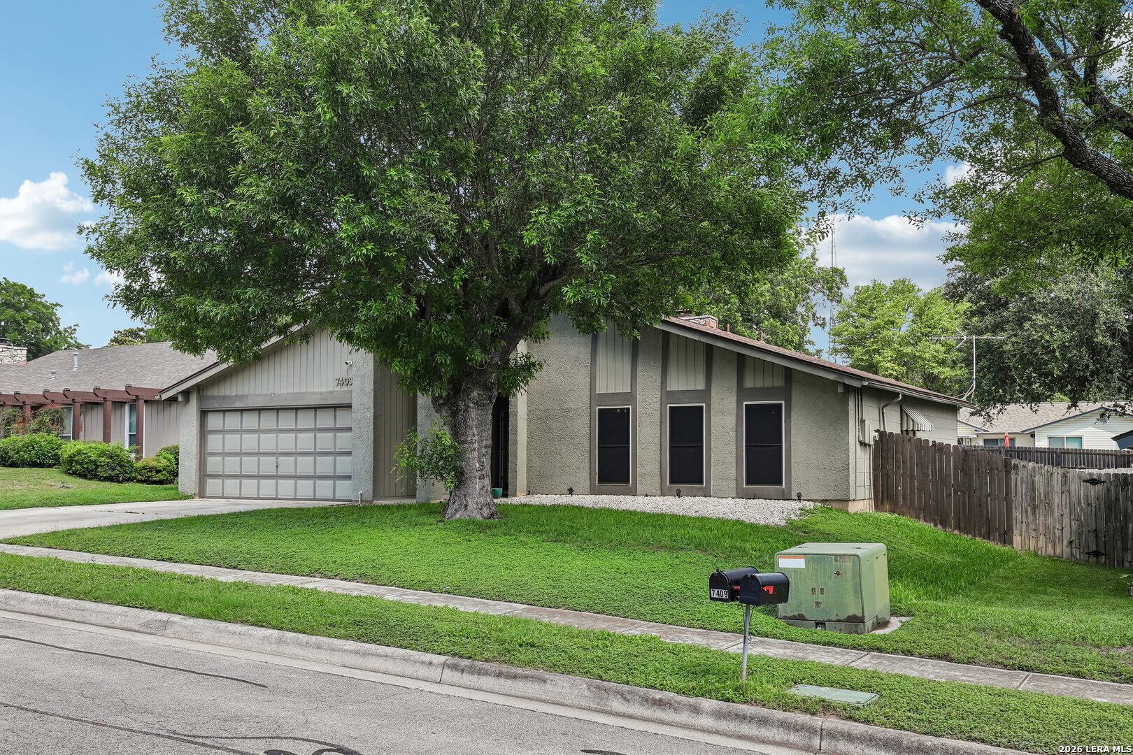 7409 Oak Marsh Street Live Oak TX 78233