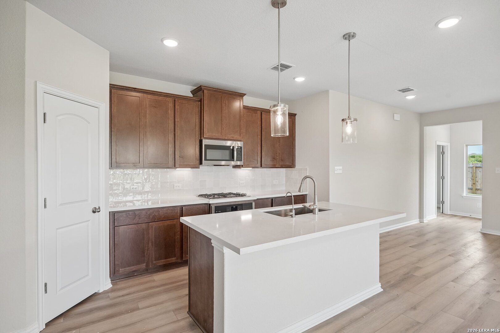 11227 Prairie Landing Converse TX 78109