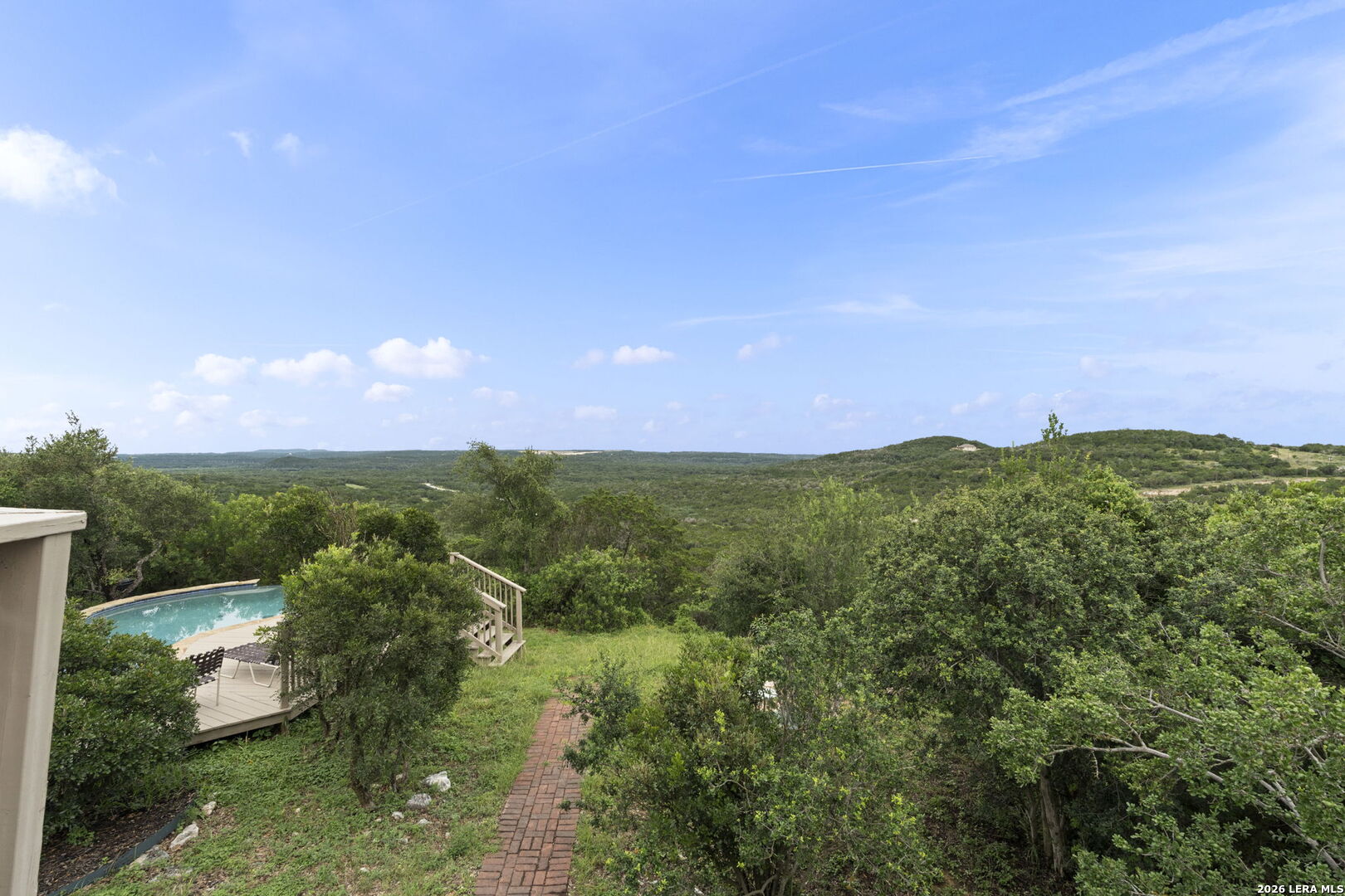 1040 County Road 2720 Mico TX 78056