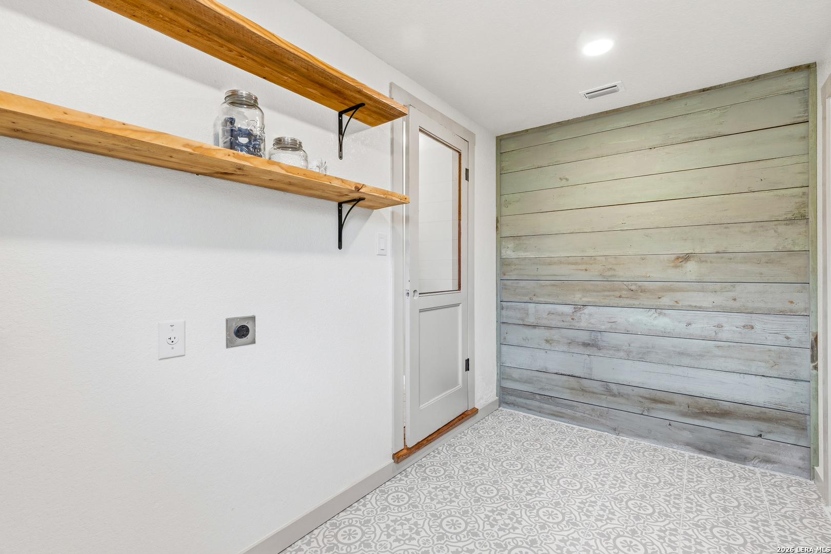 834 Chevy Chase San Antonio TX 78209