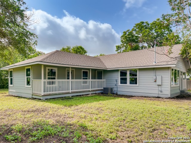 419 Ellis Street Seguin TX 78155
