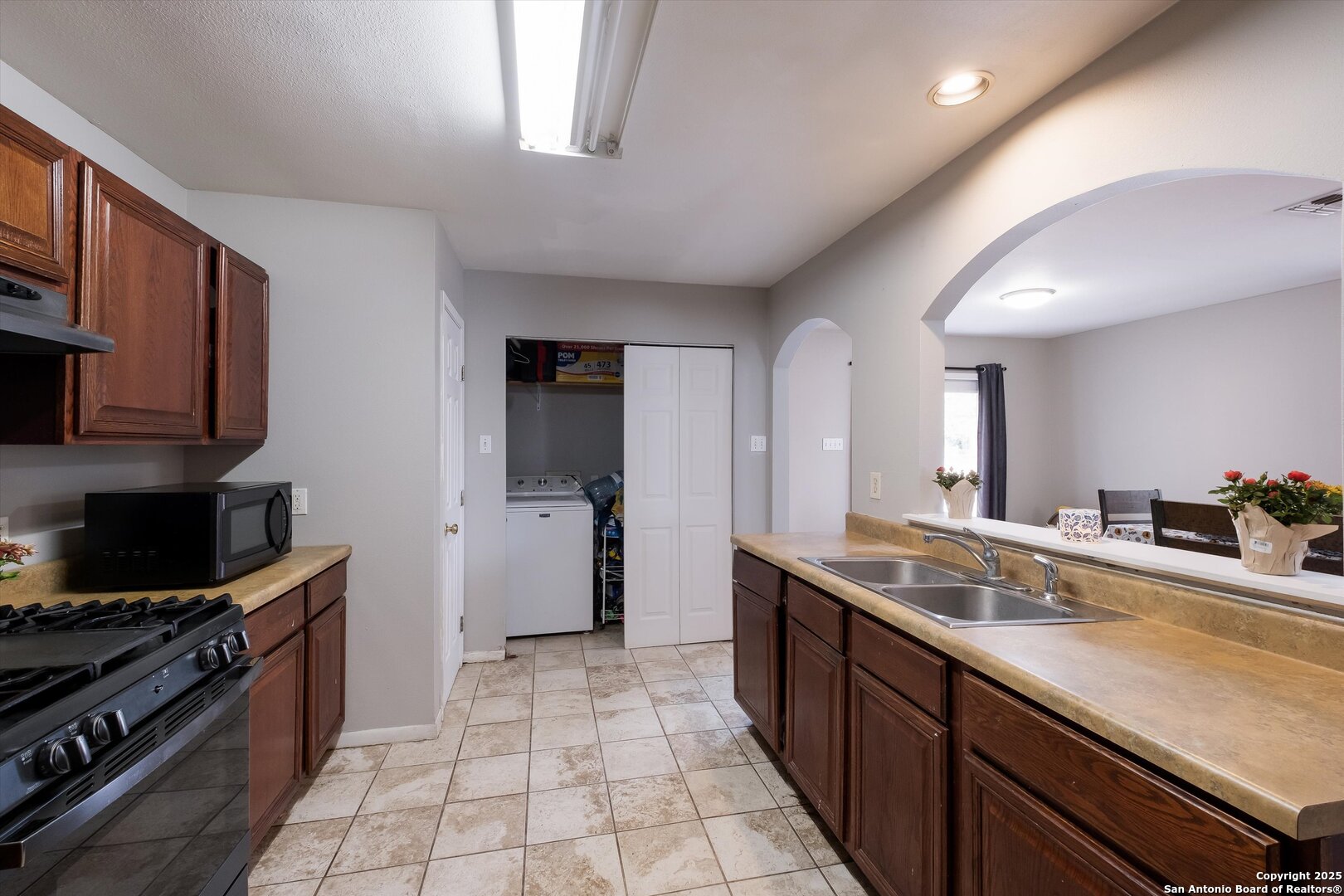 2203 19th San Antonio TX 78207