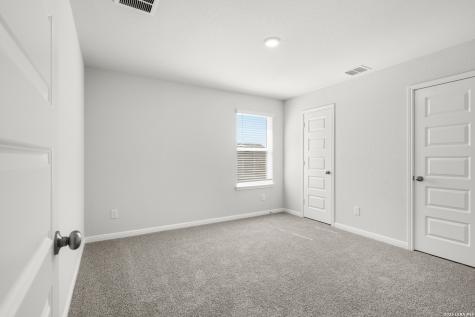 8406 Smithers Avenue San Antonio TX 78252