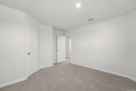 8406 Smithers Avenue San Antonio TX 78252