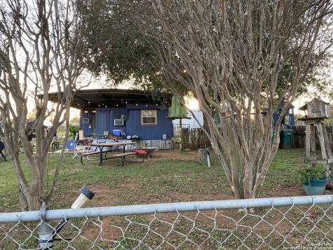 2710 Brown Avenue Jourdanton TX 78026