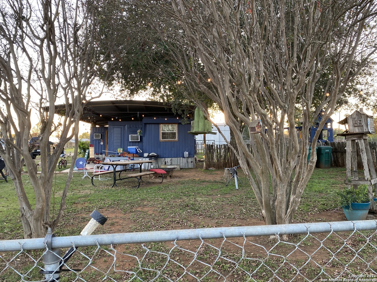 2710 Brown Avenue Jourdanton TX 78026
