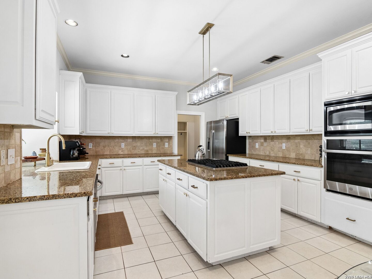 2326 Fountain Way San Antonio TX 78248