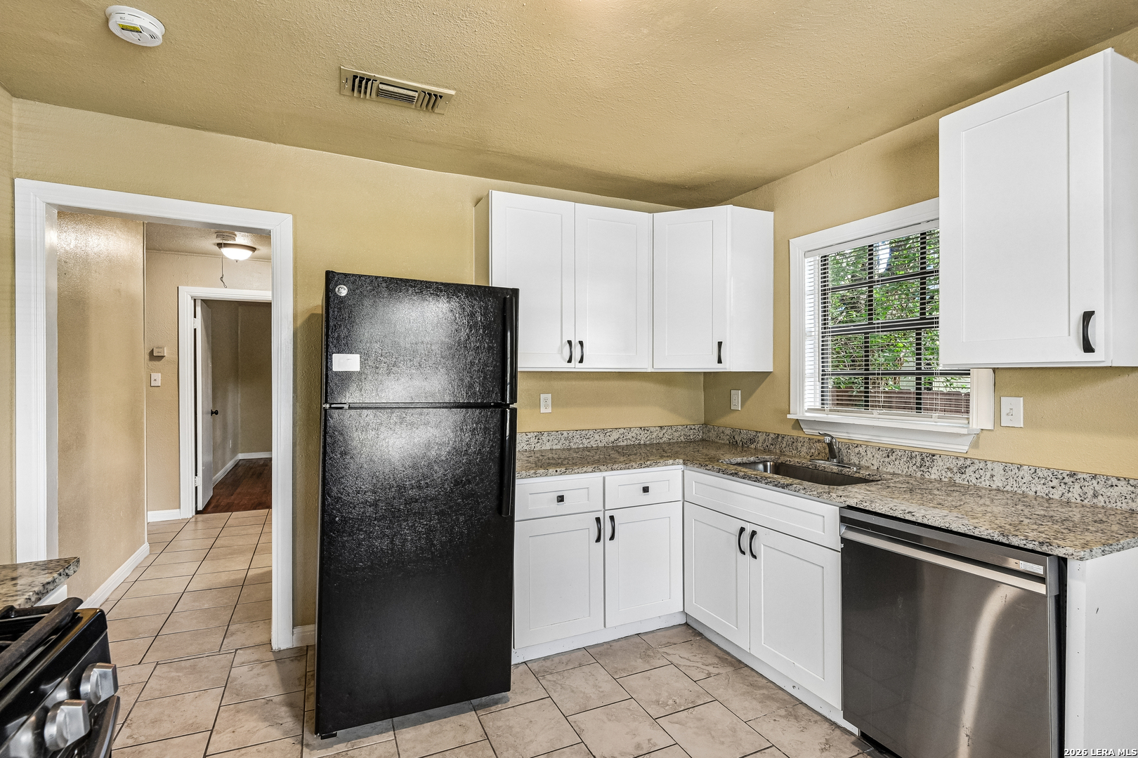 106 Rollins Avenue San Antonio TX 78228
