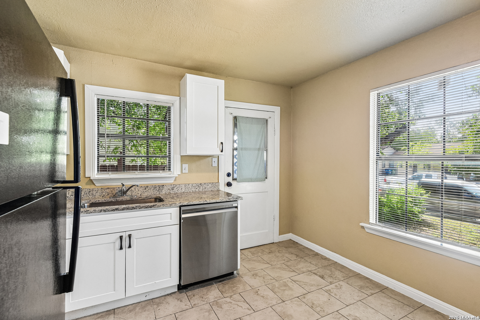 106 Rollins Avenue San Antonio TX 78228