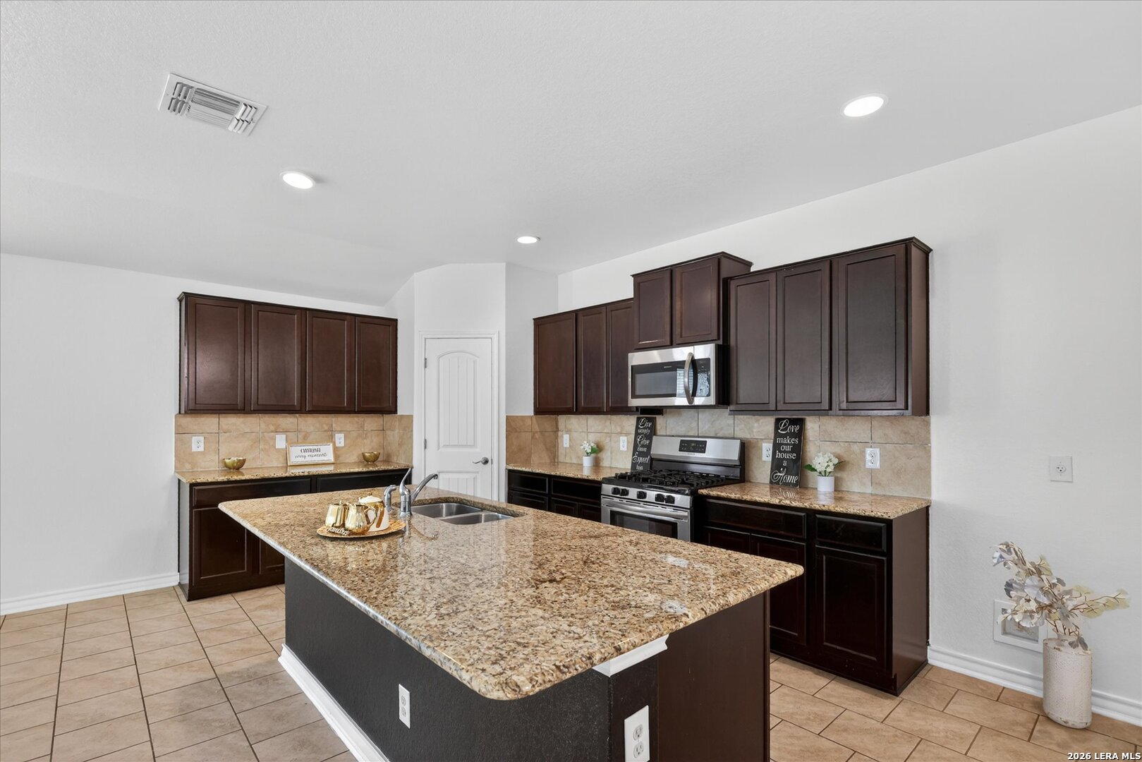 5511 Toledo Farm San Antonio TX 78222
