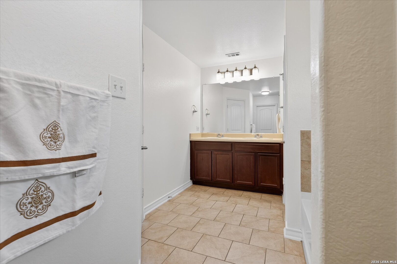5511 Toledo Farm San Antonio TX 78222