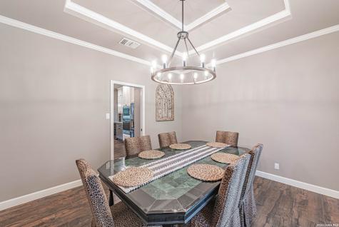218 Deer Ridge La Vernia TX 78121
