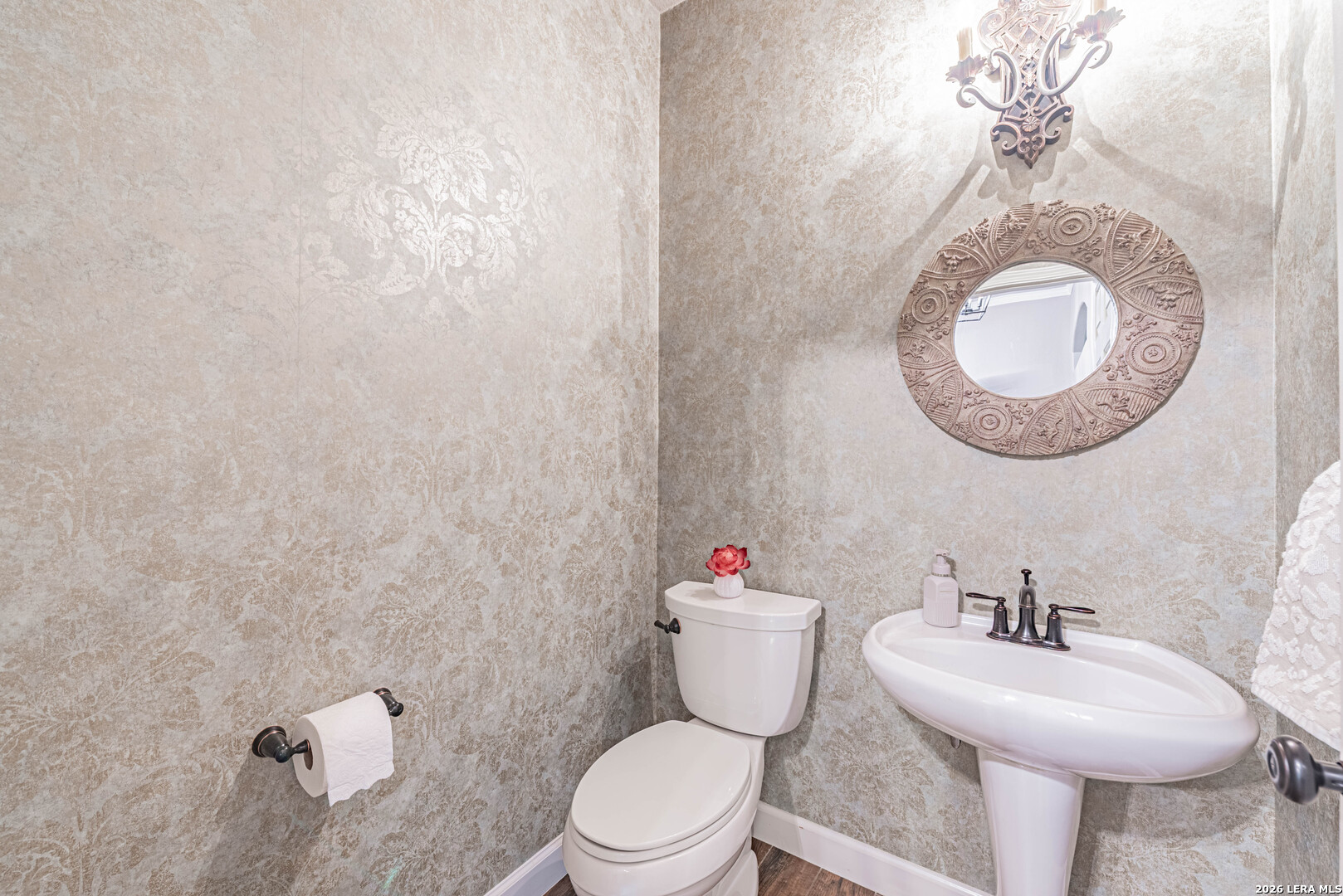 218 Deer Ridge La Vernia TX 78121