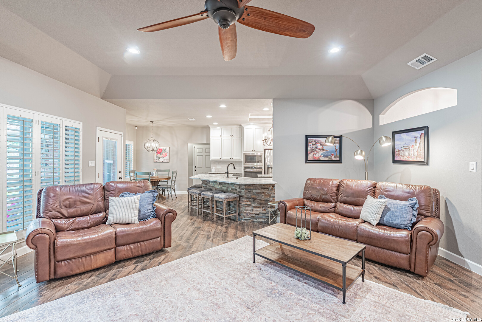 218 Deer Ridge La Vernia TX 78121