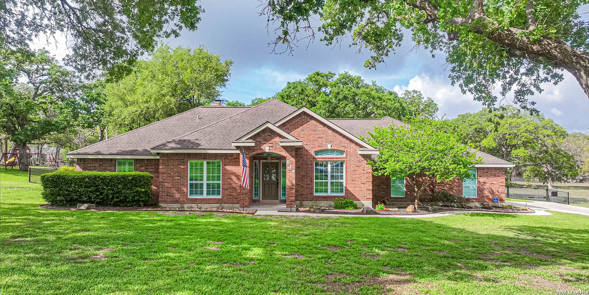 218 Deer Ridge La Vernia TX 78121