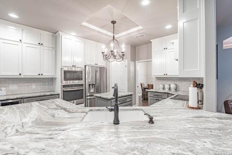 218 Deer Ridge La Vernia TX 78121