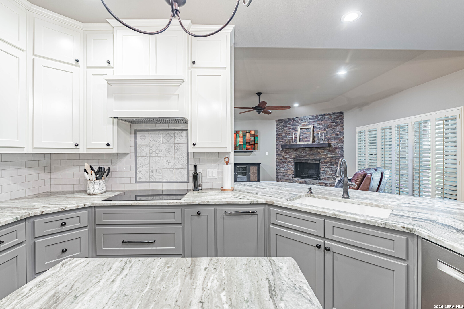 218 Deer Ridge La Vernia TX 78121