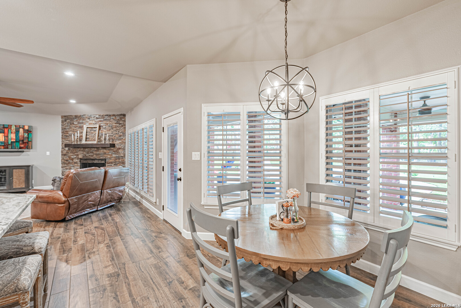 218 Deer Ridge La Vernia TX 78121