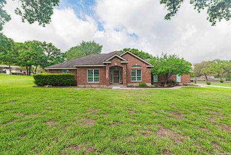 218 Deer Ridge La Vernia TX 78121