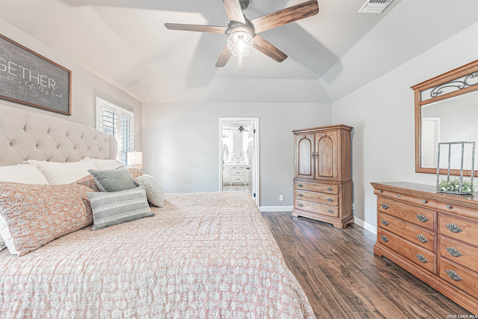 218 Deer Ridge La Vernia TX 78121