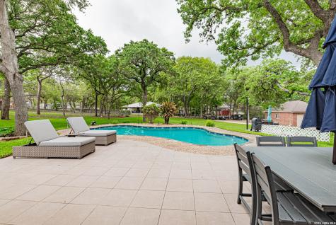 218 Deer Ridge La Vernia TX 78121