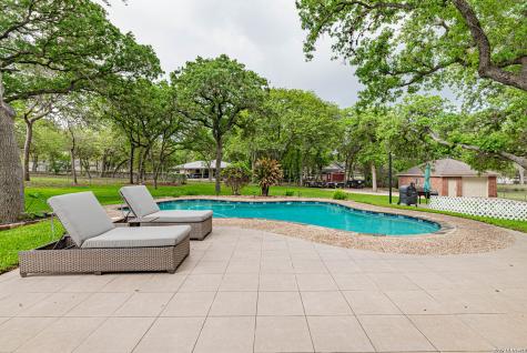 218 Deer Ridge La Vernia TX 78121