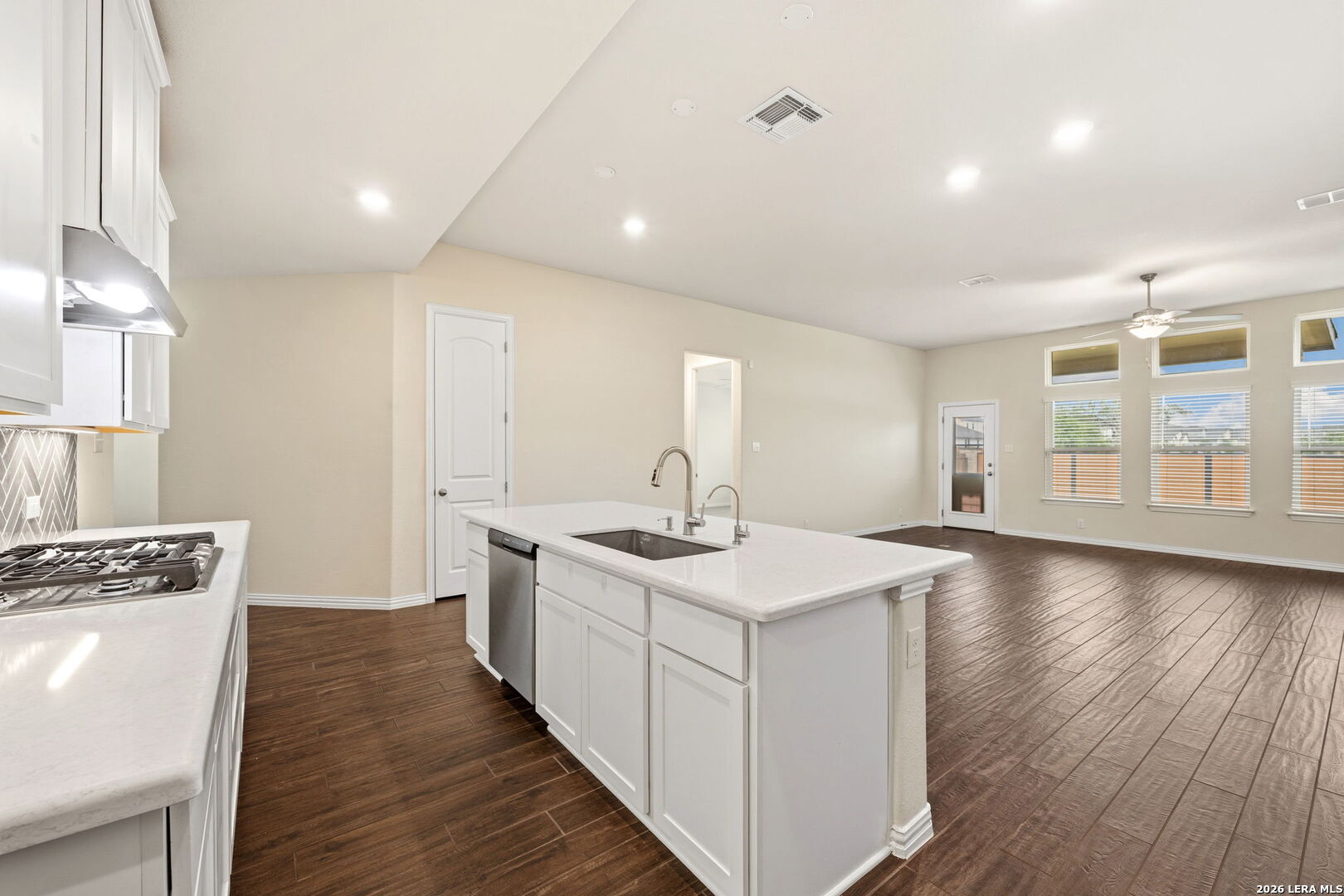 1708 Kneupper Farm New Braunfels TX 78132