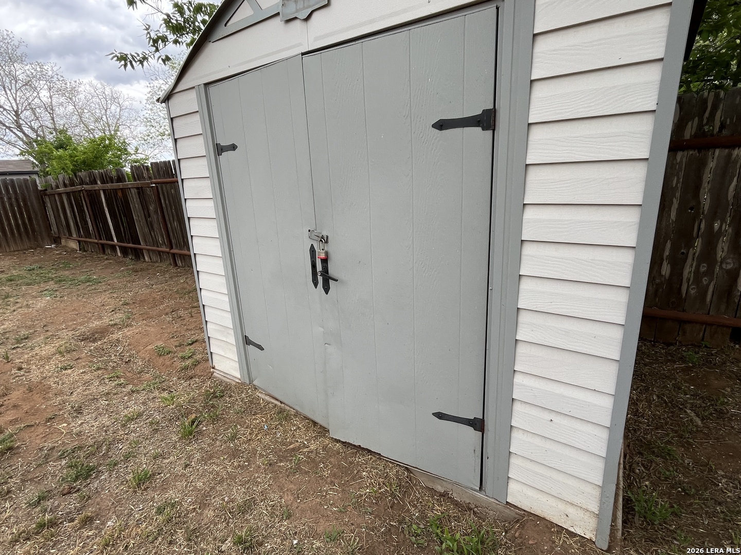 602 S 6th Street Stockdale TX 78160