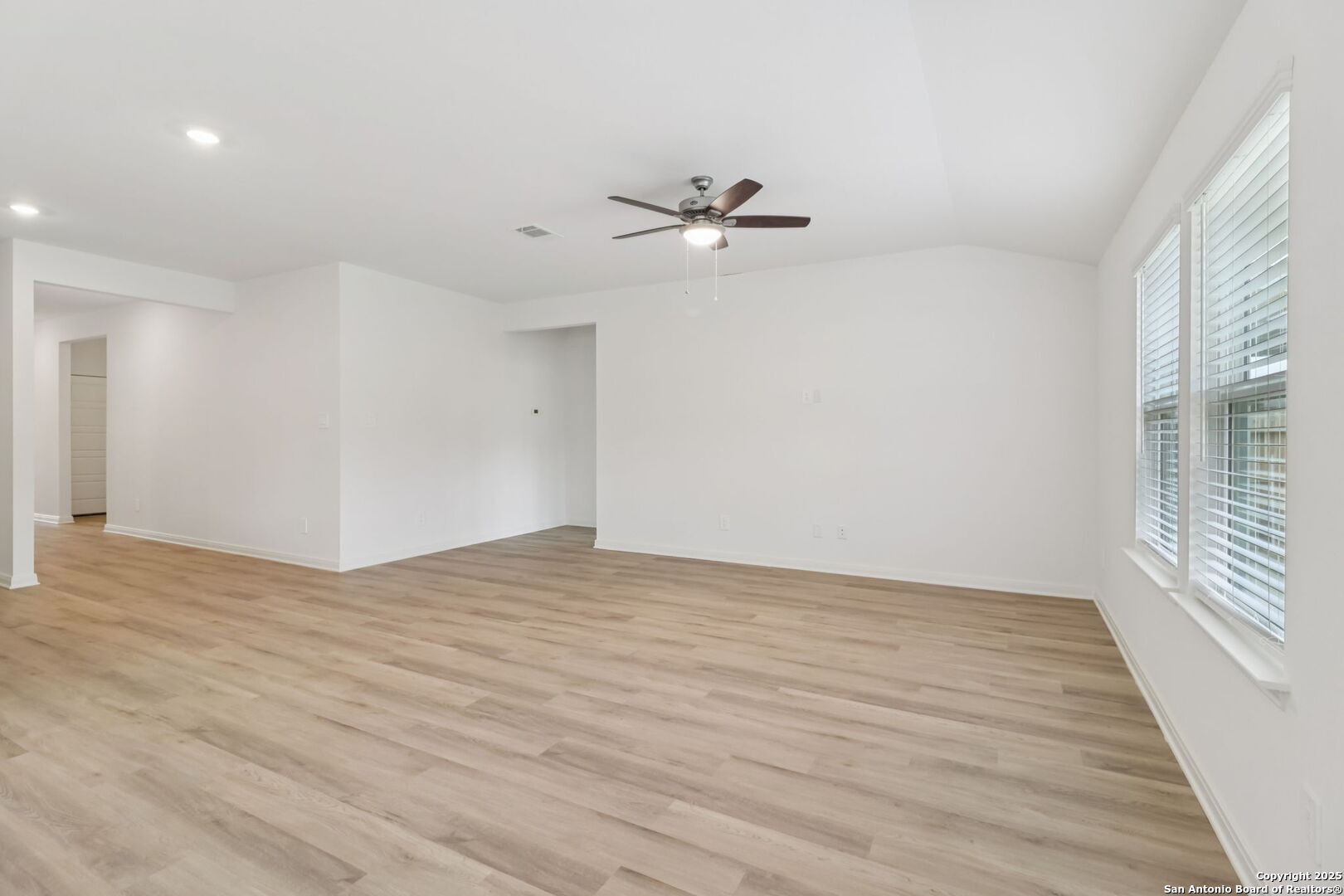 11447 Feather Vale San Antonio TX 78254