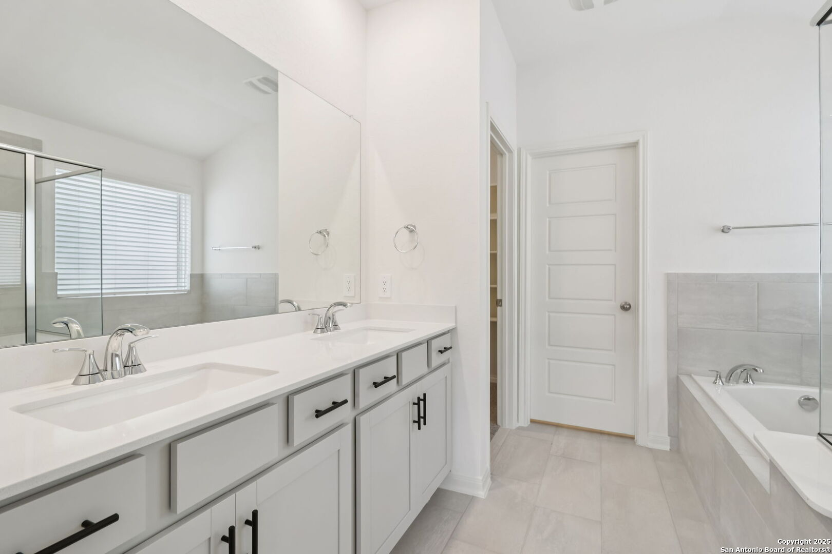 11447 Feather Vale San Antonio TX 78254