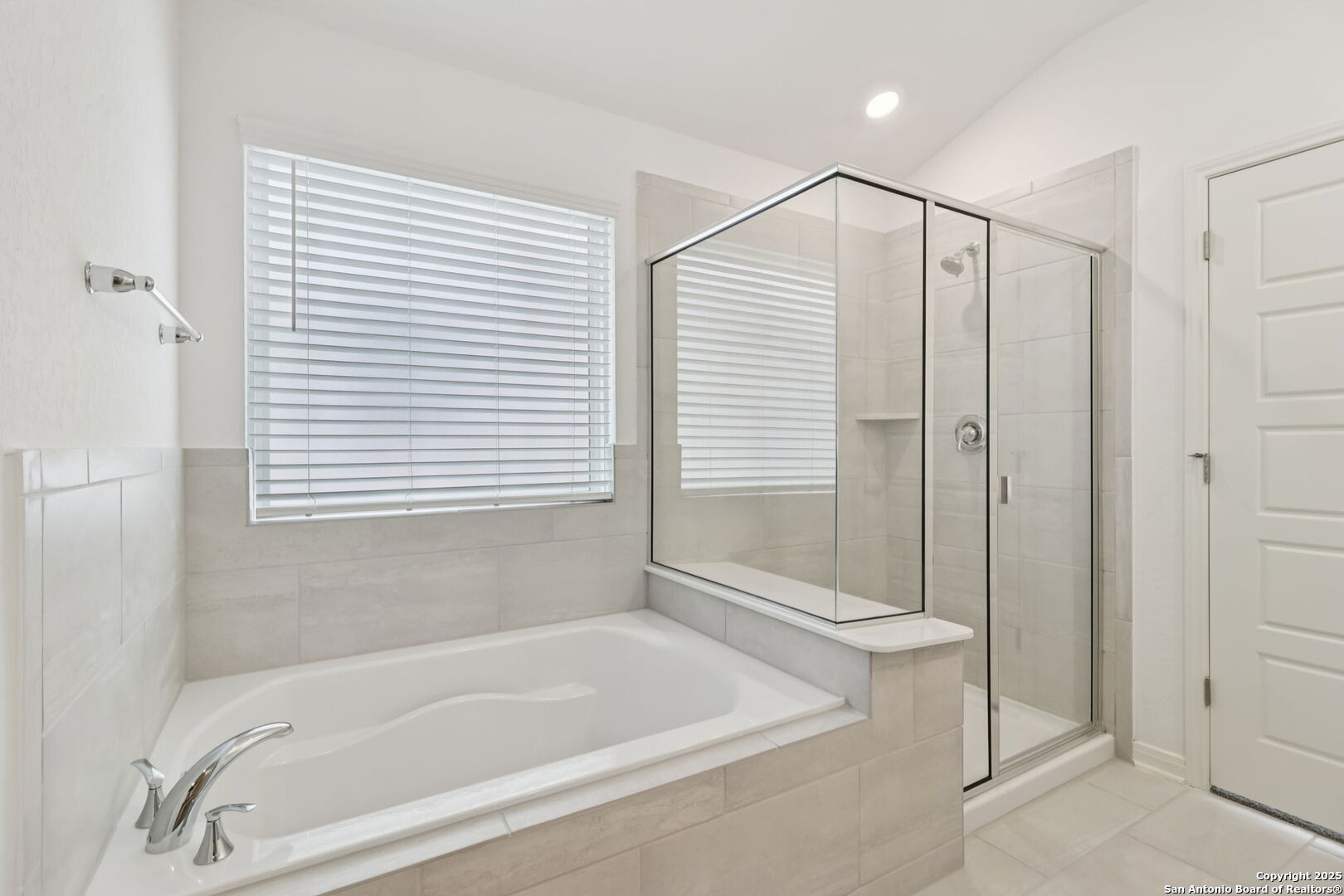 11447 Feather Vale San Antonio TX 78254