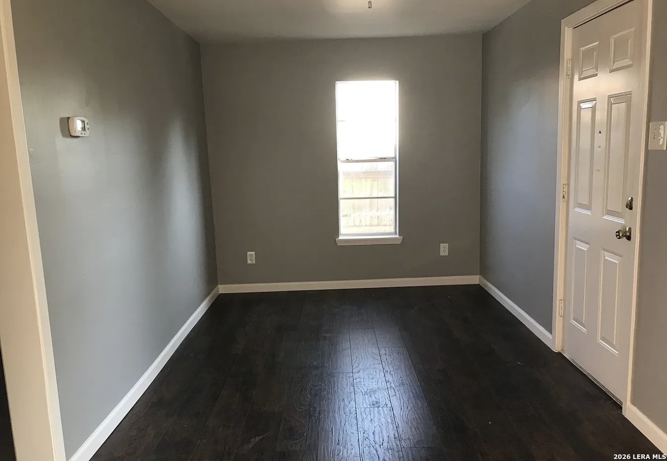 907 Martin Pleasanton TX 78064