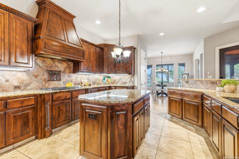 615 Sentry Hill San Antonio TX 78260
