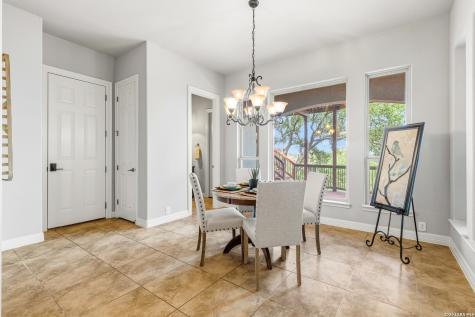 615 Sentry Hill San Antonio TX 78260