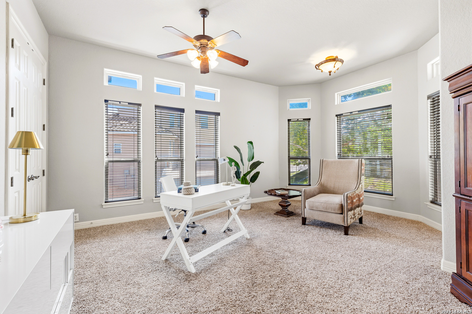 615 Sentry Hill San Antonio TX 78260