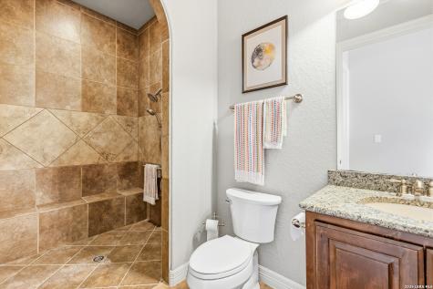 615 Sentry Hill San Antonio TX 78260