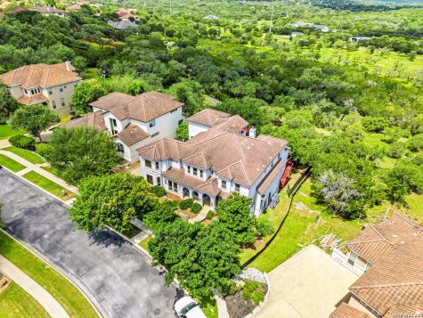 615 Sentry Hill San Antonio TX 78260