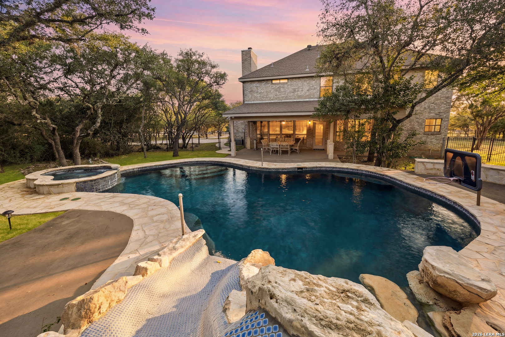 31586 Scarteen Fair Oaks Ranch TX 78015