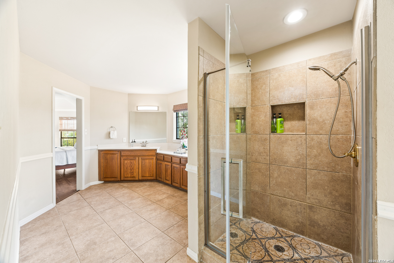 31586 Scarteen Fair Oaks Ranch TX 78015