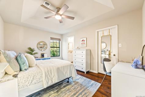 31586 Scarteen Fair Oaks Ranch TX 78015