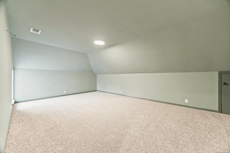 31586 Scarteen Fair Oaks Ranch TX 78015