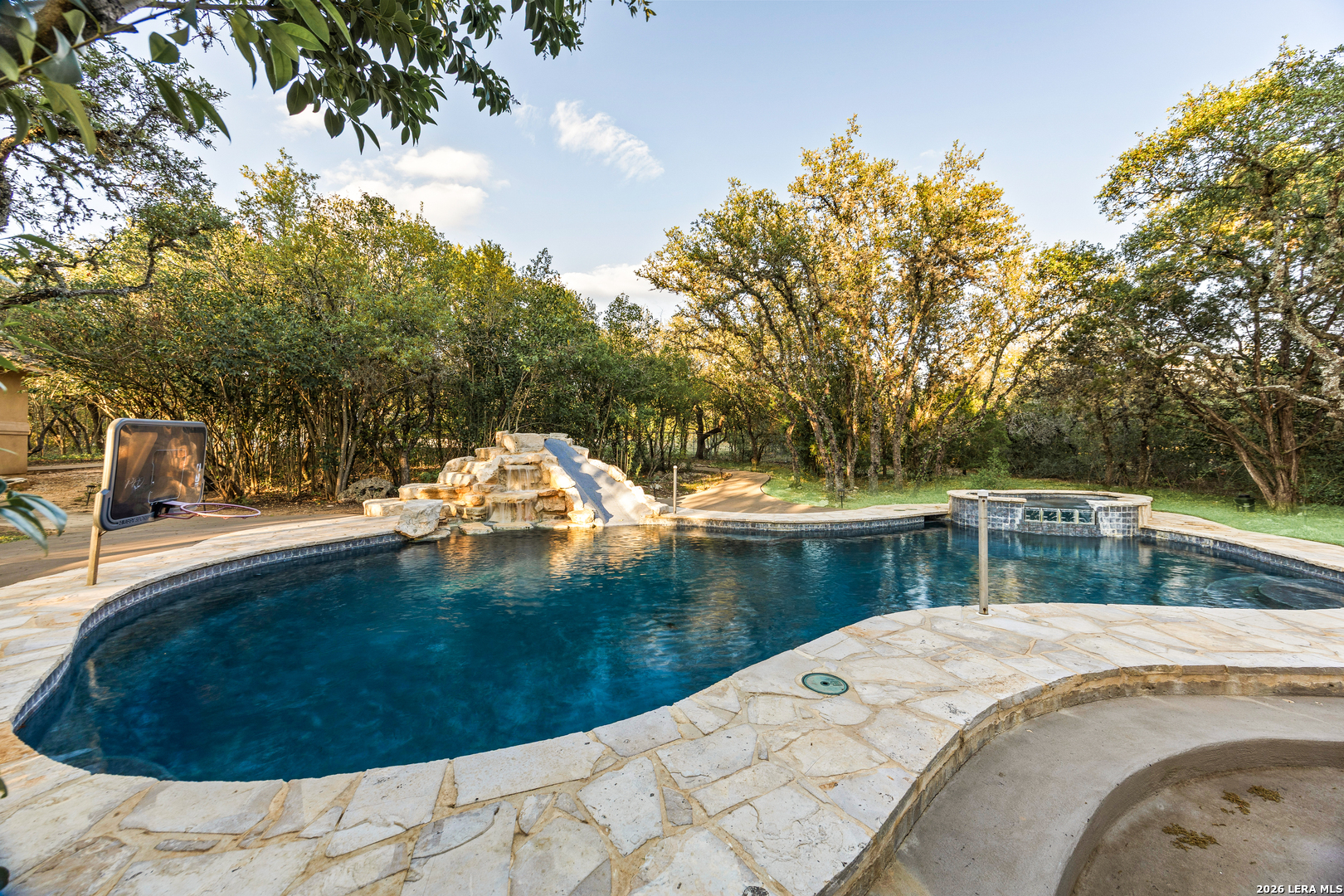 31586 Scarteen Fair Oaks Ranch TX 78015