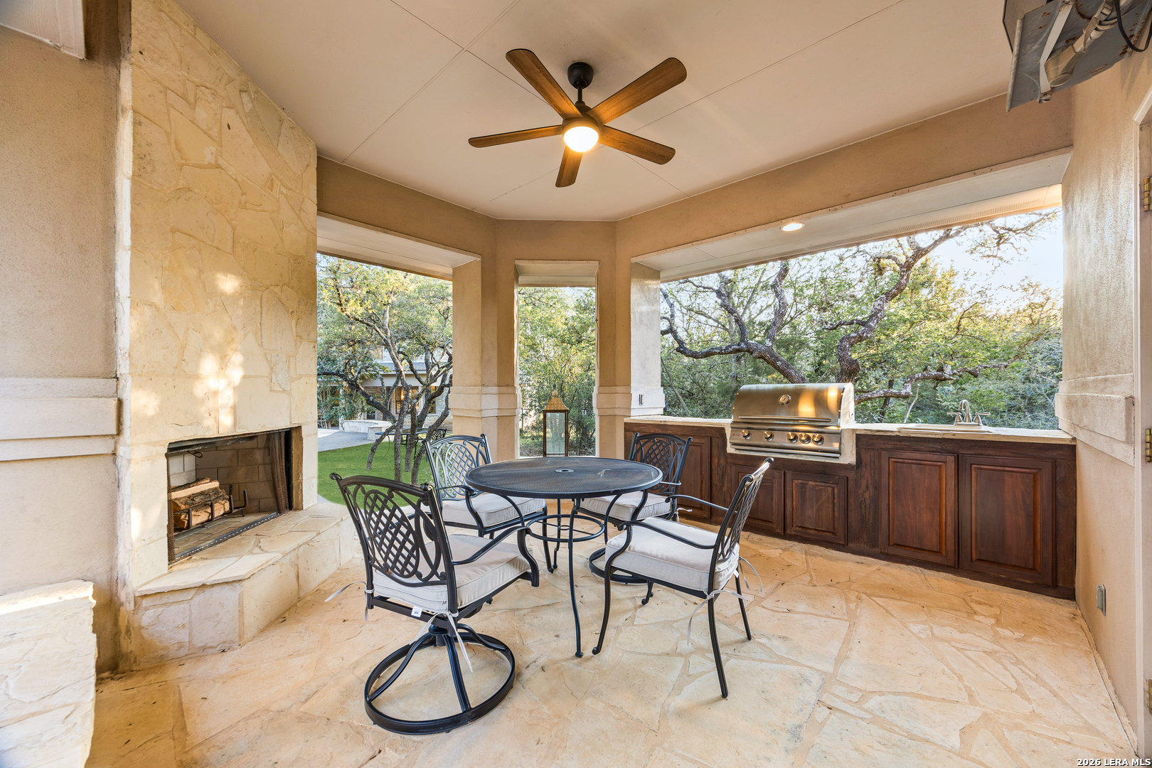 31586 Scarteen Fair Oaks Ranch TX 78015