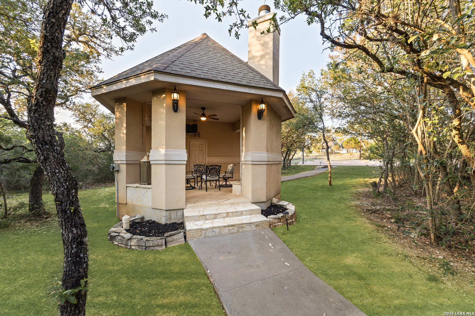 31586 Scarteen Fair Oaks Ranch TX 78015