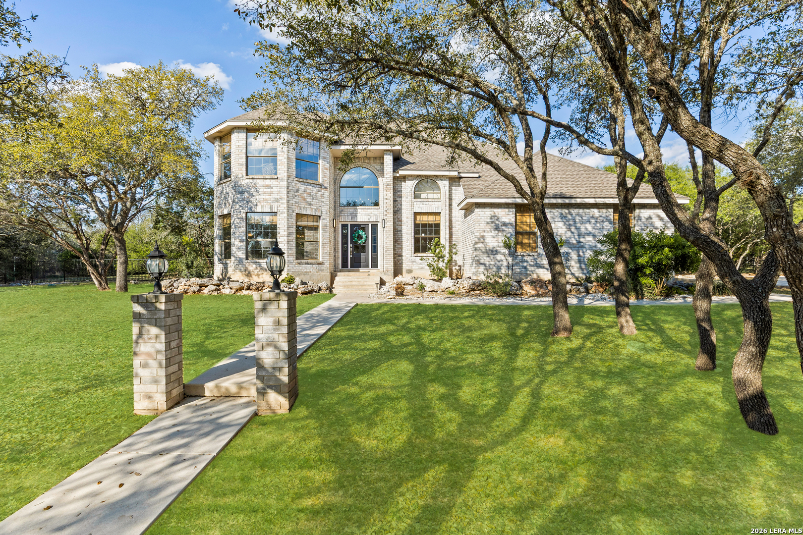 31586 Scarteen Fair Oaks Ranch TX 78015